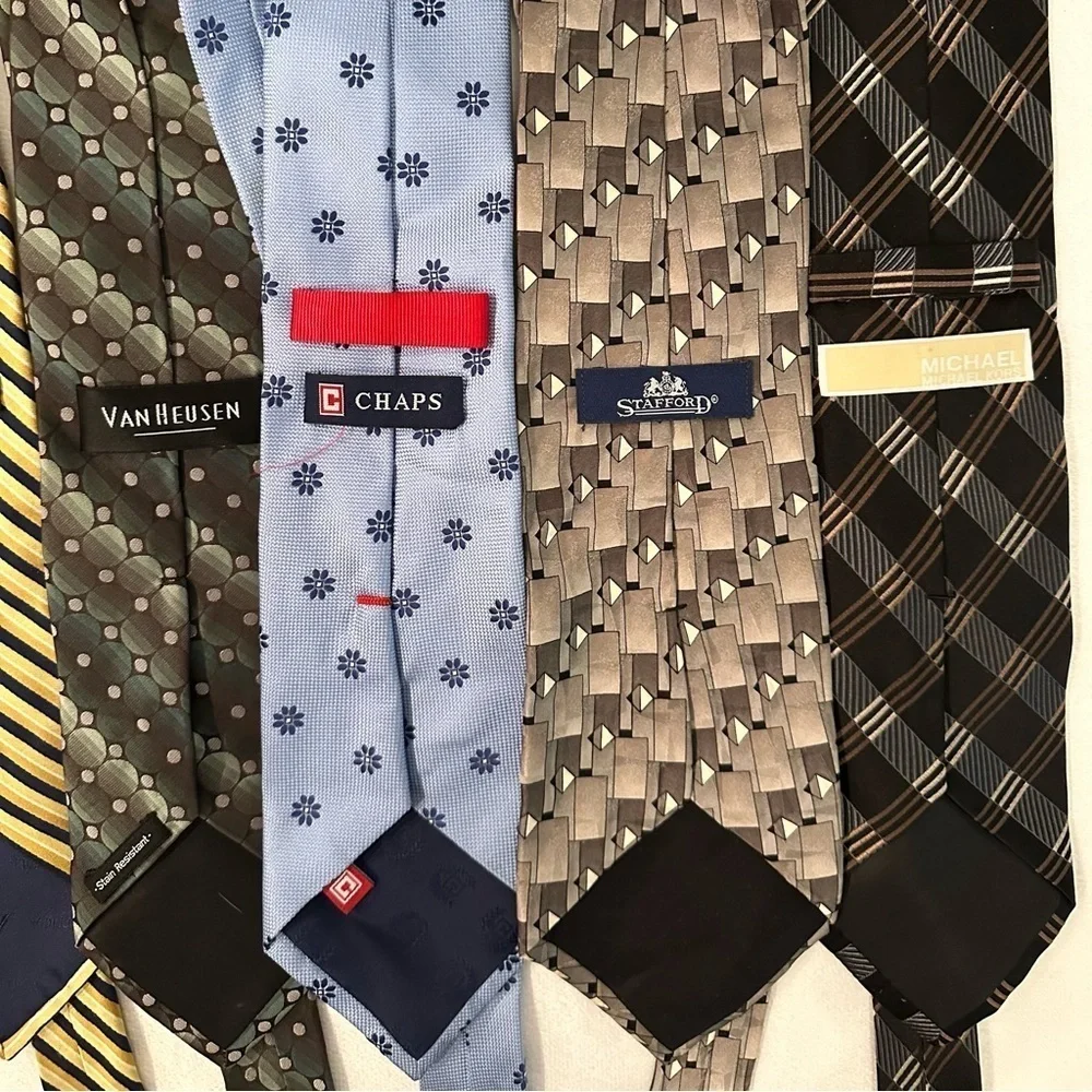 Mixed Lot of 8 Men’s Neck Ties Dept store brands Michael Kors, Chaps, Stafford,x